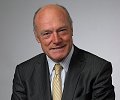 page-V2-8-Portrait-Alain-Rousset.jpg