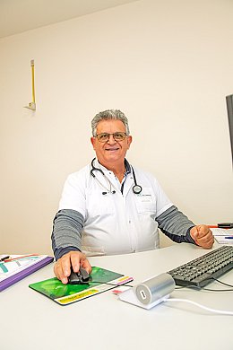 Docteur-Nabil-Alloussi---Castelmoron_XCD7046.jpg