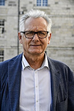 page-15-Raymond-Girardi_THI5090.jpg