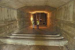 pages-6-7-int_pont_de_pierre-1.jpg