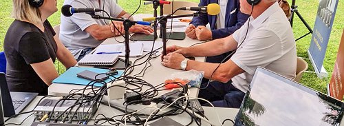Les-radios-associatives-a-FestiRugby-en-2024.jpg