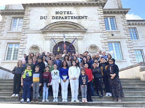 08---09---Conseil-des-jeunes-de-la-protection-de-l-enfance-dept472.jpg