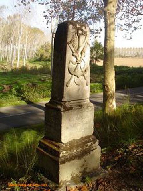 10---stele-fourque-01.jpg