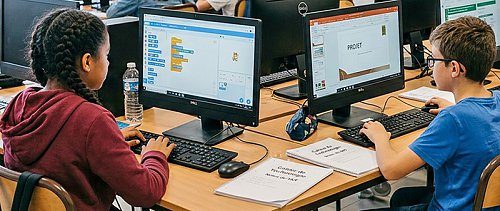 Materiel-informatique-dans-les-colleges.jpg
