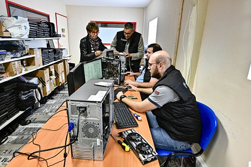 _THI2879-800-px.jpg